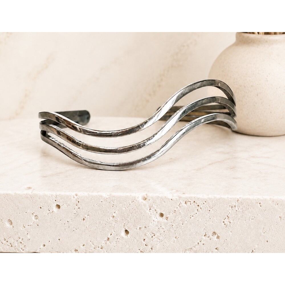 Vintage Wavy Cuff Bracelet Silver Tone Boho Statement Modernist Sculptural